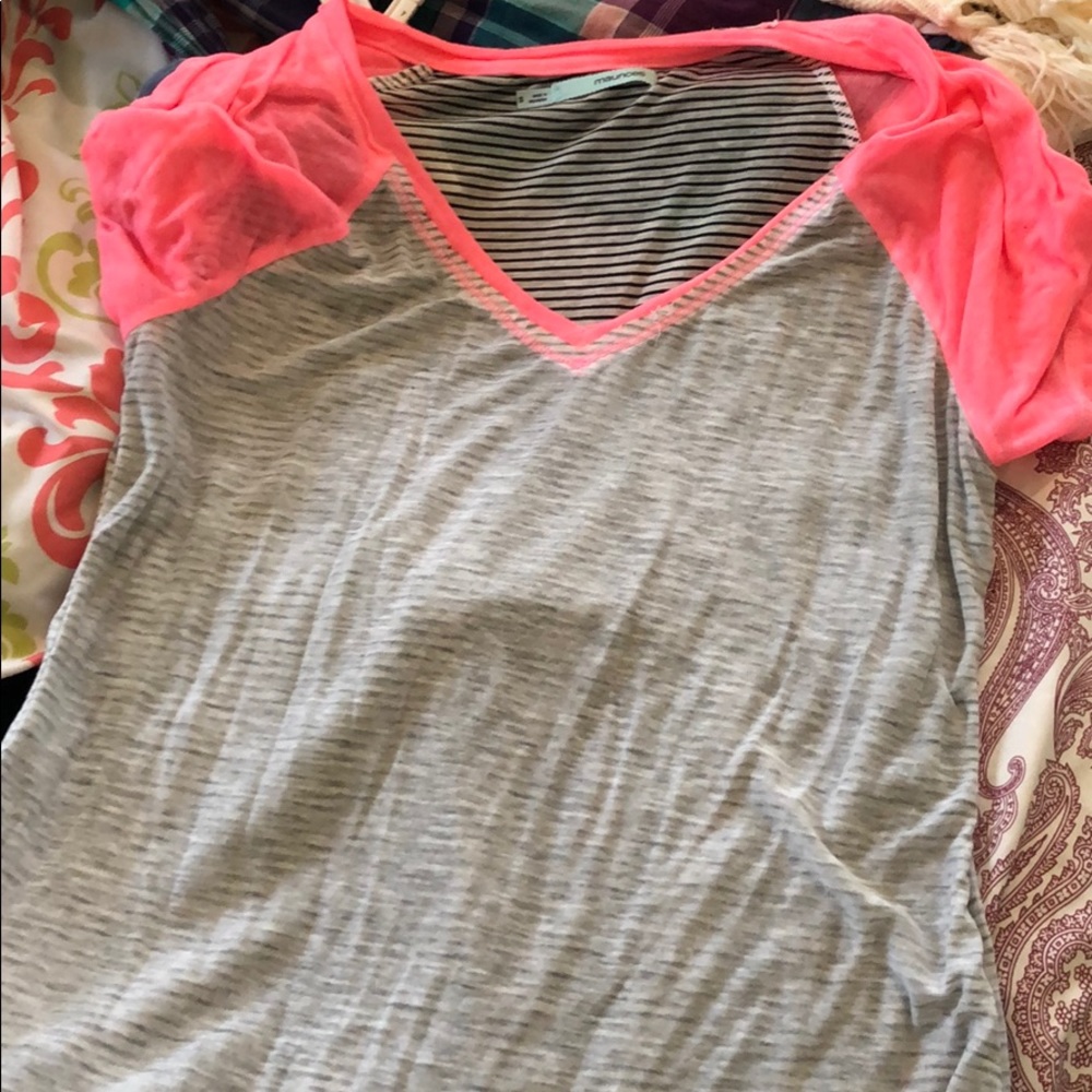 Cute striped tee size small